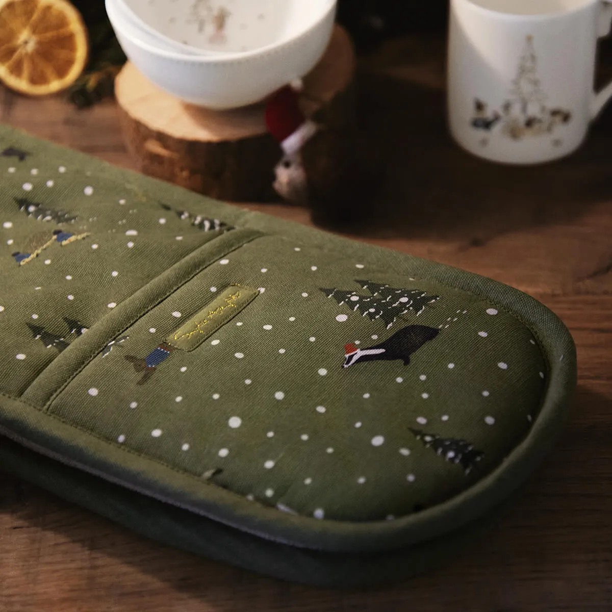 Festive Forest Double Oven Glove